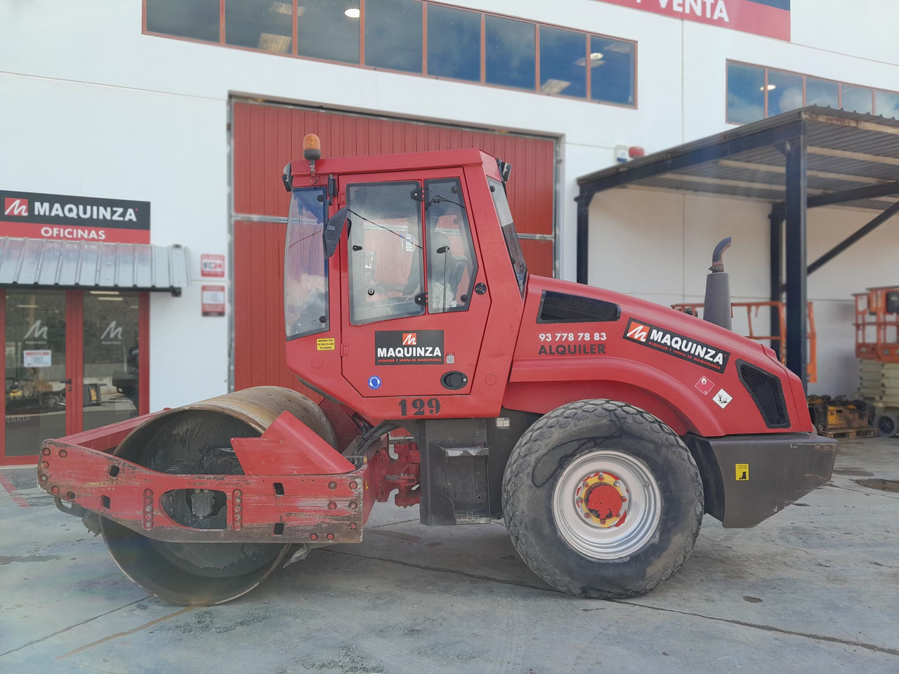 BOMAG BW177D4 - Компактор: слика 2 BOMAG BW177D4 - Компактор: слика 2