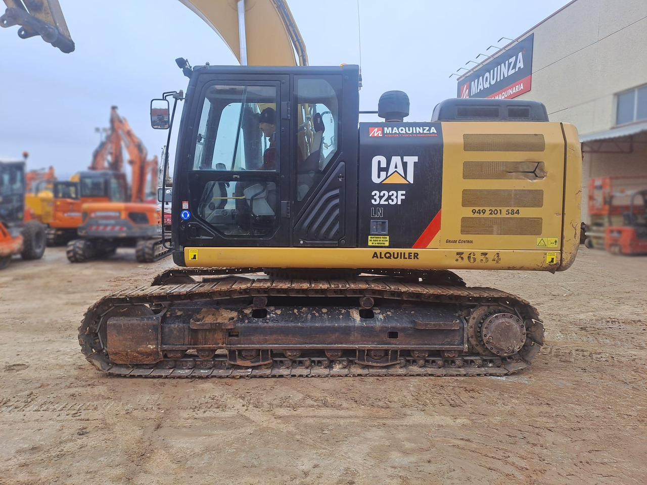 CATERPILLAR 323FLN IHC - Багер гасеничар: слика 3 CATERPILLAR 323FLN IHC - Багер гасеничар: слика 3
