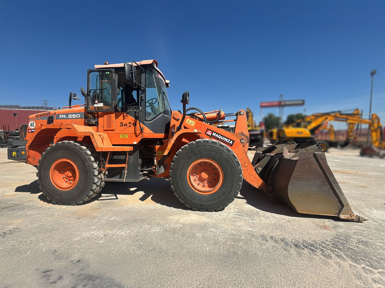 DOOSAN DL250-3 - Натоварувач на тркала: слика 1 DOOSAN DL250-3 - Натоварувач на тркала: слика 1