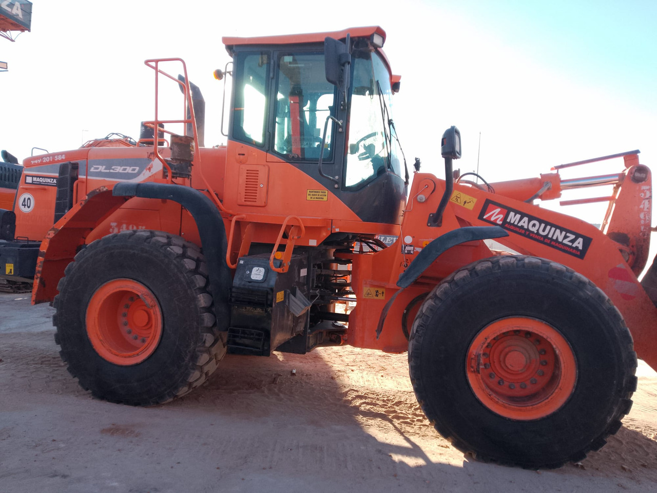 DOOSAN DL300-5 - Натоварувач на тркала: слика 1 DOOSAN DL300-5 - Натоварувач на тркала: слика 1