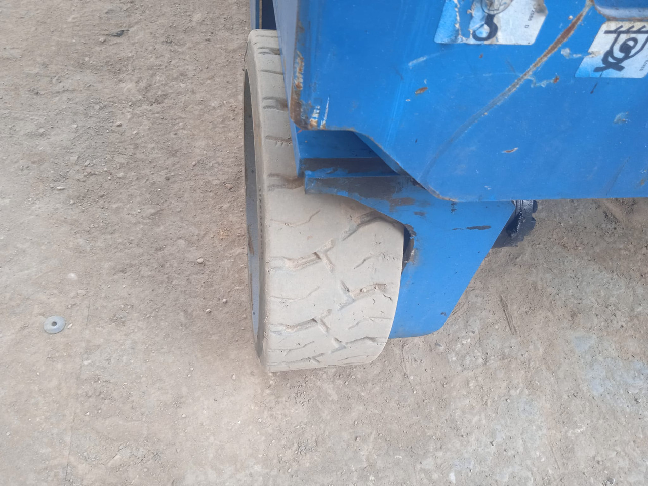 Кревач ножица GENIE GS4047: слика 11 Кревач ножица GENIE GS4047: слика 11