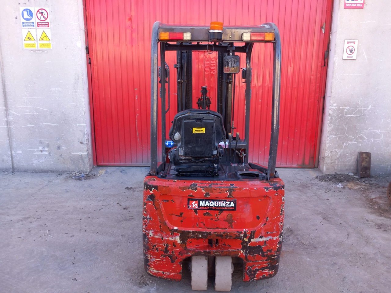 MANITOU ME318 48V - Електричен вилушкар: слика 2 MANITOU ME318 48V - Електричен вилушкар: слика 2