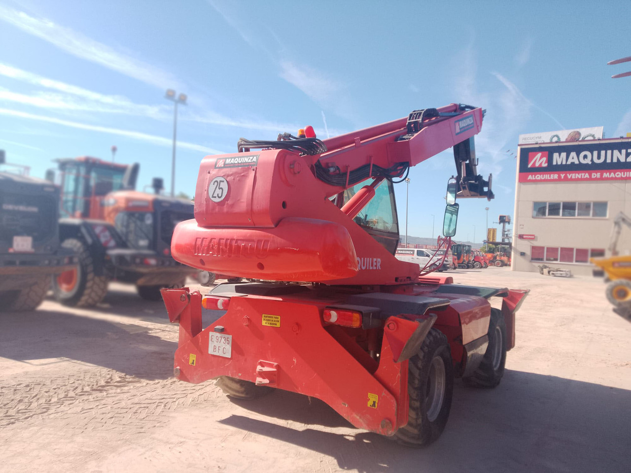 MANITOU MRT1635 - Телескопски ракувач: слика 2 MANITOU MRT1635 - Телескопски ракувач: слика 2