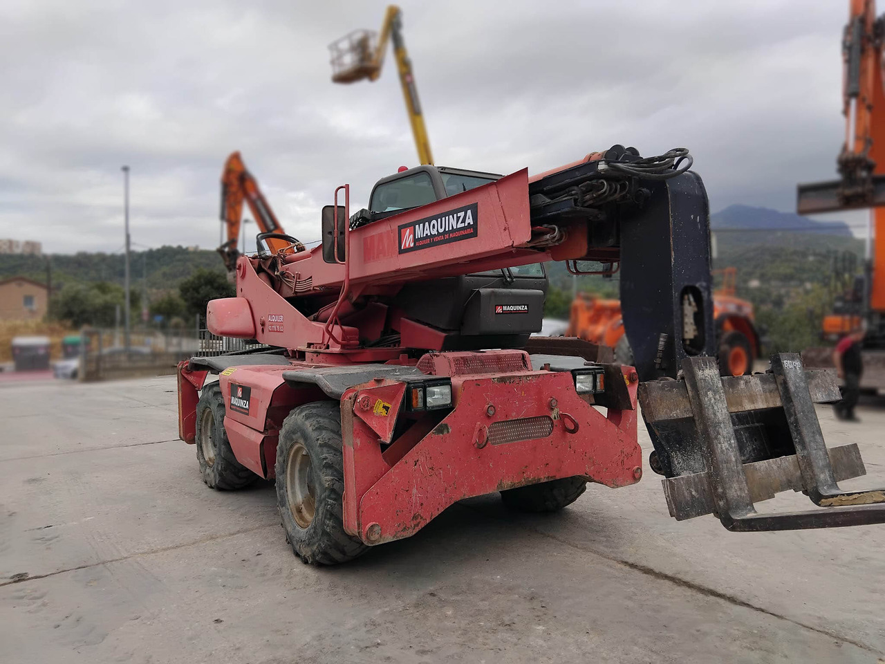 MANITOU MRT1635 - Телескопски ракувач: слика 4 MANITOU MRT1635 - Телескопски ракувач: слика 4