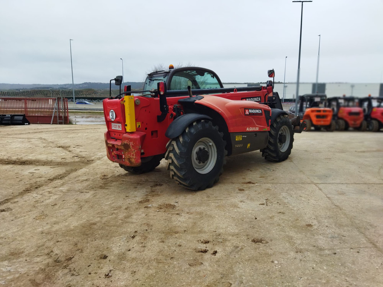MANITOU MT1335 EASY - Телескопски ракувач: слика 4 MANITOU MT1335 EASY - Телескопски ракувач: слика 4