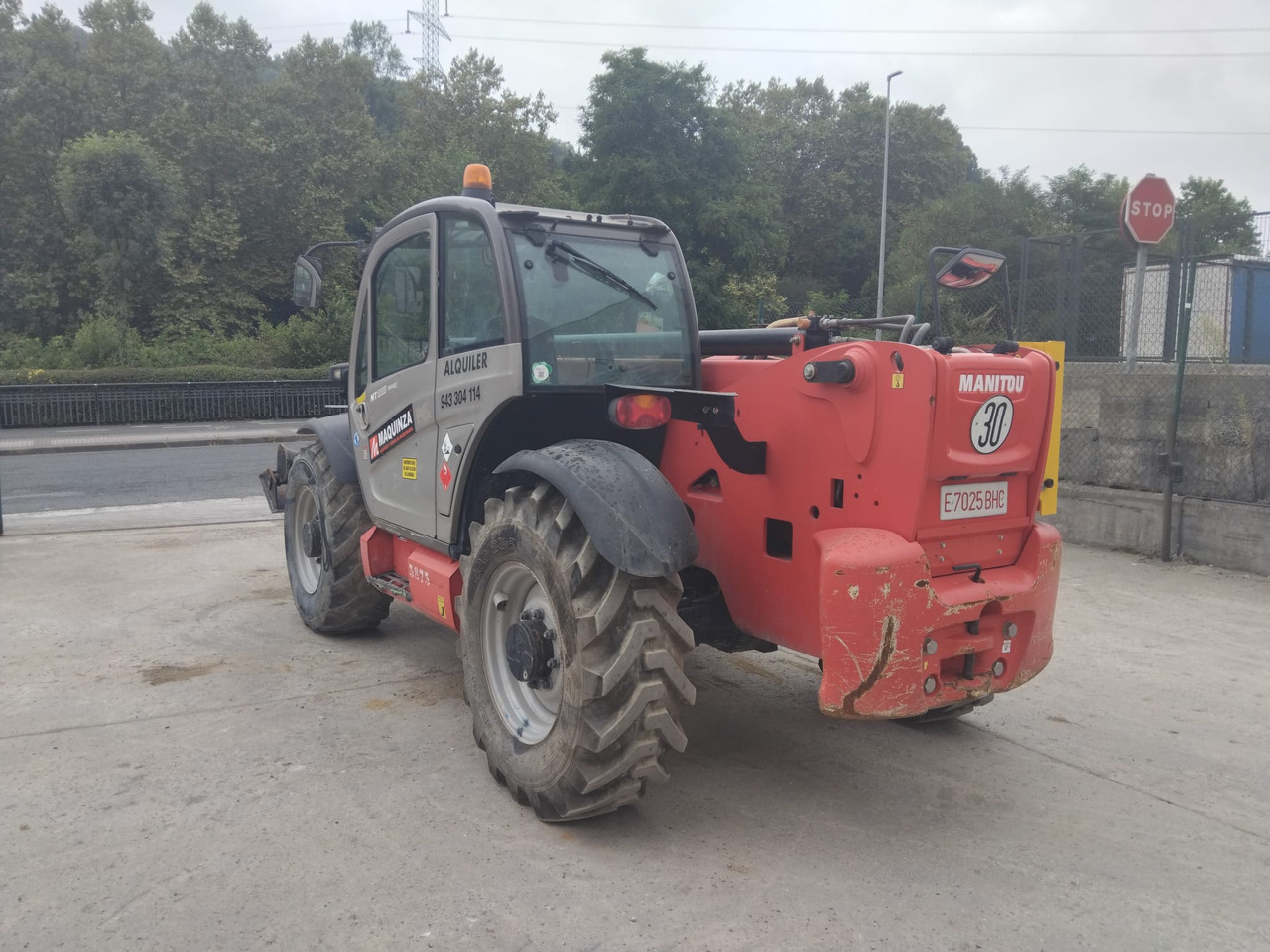 MANITOU MT1335 EASY - Телескопски ракувач: слика 3 MANITOU MT1335 EASY - Телескопски ракувач: слика 3