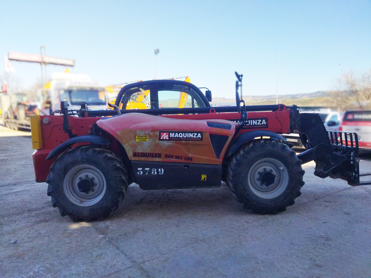 MANITOU MT1335 EASY - Телескопски ракувач: слика 2 MANITOU MT1335 EASY - Телескопски ракувач: слика 2