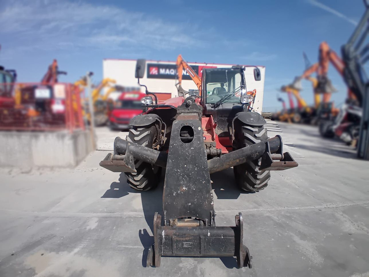 MANITOU MT1335 EASY - Телескопски ракувач: слика 3 MANITOU MT1335 EASY - Телескопски ракувач: слика 3