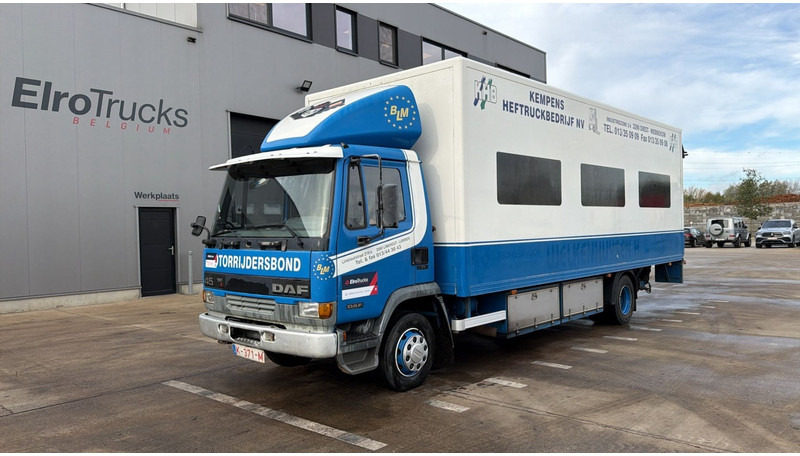 DAF 45 ATI 150 (BELGIAN TRUCK / STEEL SUSP. / LAMES / PERFECT CONDITION / LIFT) - Камион сандучар: слика 1 DAF 45 ATI 150 (BELGIAN TRUCK / STEEL SUSP. / LAMES / PERFECT CONDITION / LIFT) - Камион сандучар: слика 1