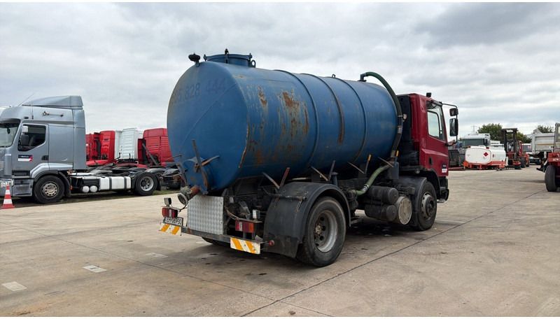 DAF 75 ATI 270 (10500 L / MANUAL PUMP / MANUAL GEARBOX / STEEL SUSP. / LAMES / POMPE MANUELLE) - Вакуумски камион: слика 4 DAF 75 ATI 270 (10500 L / MANUAL PUMP / MANUAL GEARBOX / STEEL SUSP. / LAMES / POMPE MANUELLE) - Вакуумски камион: слика 4