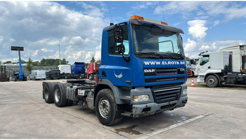 DAF CF 85.410 (BELGIAN TRUCK / HOOK / 10 TYRES) - Камион влекач: слика 3 DAF CF 85.410 (BELGIAN TRUCK / HOOK / 10 TYRES) - Камион влекач: слика 3