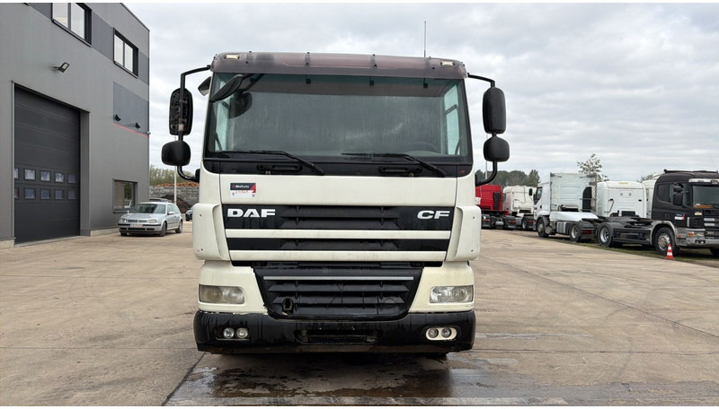 DAF CF 85.460 (BOITE MANUELLE / MANUAL GEARBOX / GOOD CONDITION) - Камион влекач: слика 2 DAF CF 85.460 (BOITE MANUELLE / MANUAL GEARBOX / GOOD CONDITION) - Камион влекач: слика 2
