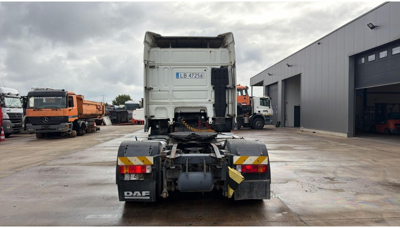 DAF XF 105.410 (BOITE MANUELLE / MANUAL GEARBOX) - Камион влекач: слика 5 DAF XF 105.410 (BOITE MANUELLE / MANUAL GEARBOX) - Камион влекач: слика 5