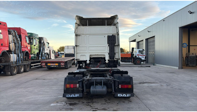 DAF XF 105.460 (BOITE MANUELLE / MANUAL GEARBOX) - Камион влекач: слика 5 DAF XF 105.460 (BOITE MANUELLE / MANUAL GEARBOX) - Камион влекач: слика 5