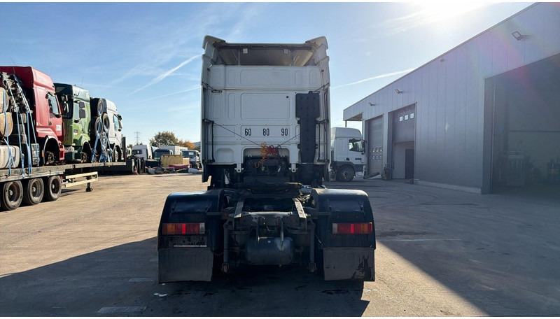 DAF XF 105.460 (BOITE MANUELLE / MANUAL GEARBOX) - Камион влекач: слика 5 DAF XF 105.460 (BOITE MANUELLE / MANUAL GEARBOX) - Камион влекач: слика 5