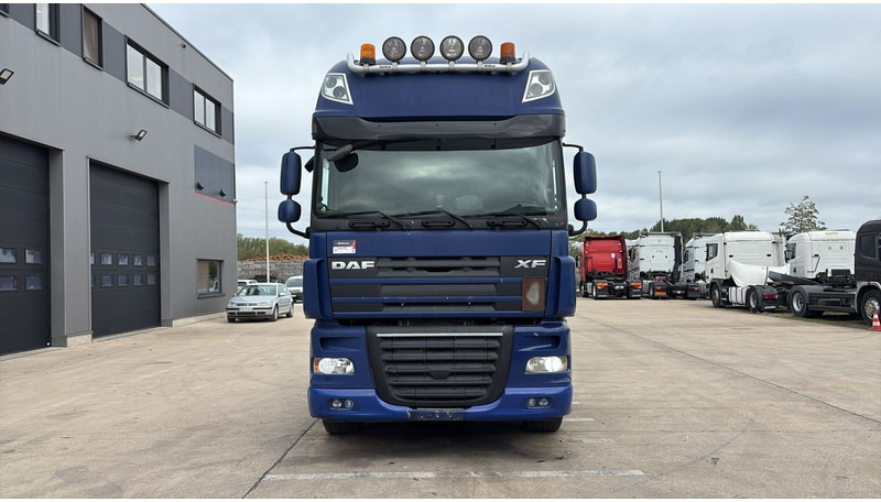 DAF XF 105.460 (GOOD CONDITION / AIRCO / BONNE ETAT) - Камион влекач: слика 2 DAF XF 105.460 (GOOD CONDITION / AIRCO / BONNE ETAT) - Камион влекач: слика 2