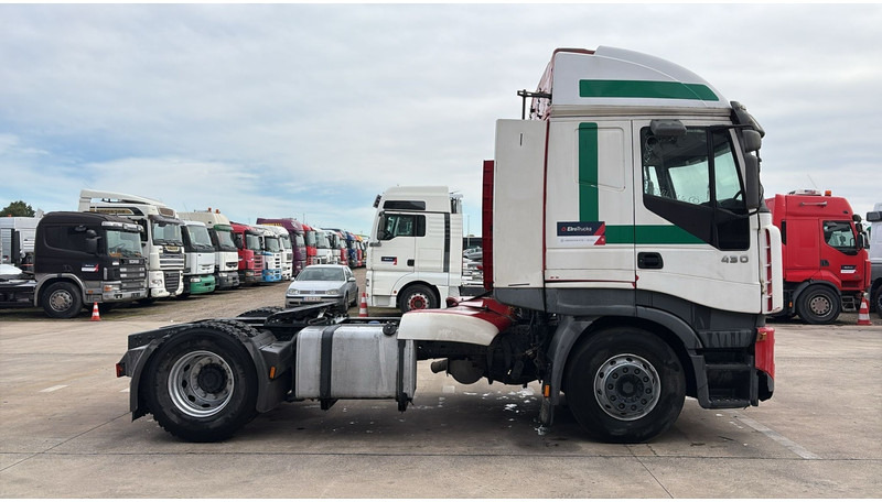 Iveco Stralis 430 (BOITE MANUELLE / MANUAL GEARBOX) - Камион влекач: слика 4 Iveco Stralis 430 (BOITE MANUELLE / MANUAL GEARBOX) - Камион влекач: слика 4