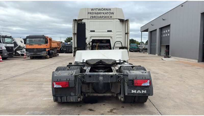 MAN TGA 18.430 (PTO / POMPE HYDRAULIQUE / MANUAL GEARBOX / BOITE MANUELLE / HYDRAULIC PUMP) - Камион влекач: слика 5 MAN TGA 18.430 (PTO / POMPE HYDRAULIQUE / MANUAL GEARBOX / BOITE MANUELLE / HYDRAULIC PUMP) - Камион влекач: слика 5