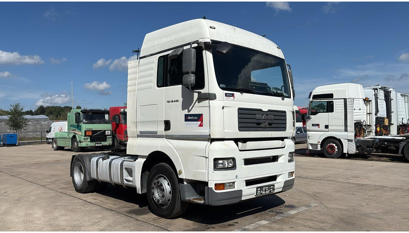 MAN TGA 18.440 (BOITE MANUELLE / MANUAL GEARBOX) - Камион влекач: слика 5 MAN TGA 18.440 (BOITE MANUELLE / MANUAL GEARBOX) - Камион влекач: слика 5