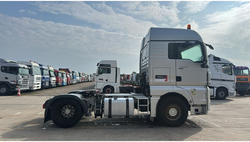 MAN TGX 18.400 (BE TRUCK / EURO 5 EEV / PTO / HYDRAULIC PUMP) - Камион влекач: слика 4 MAN TGX 18.400 (BE TRUCK / EURO 5 EEV / PTO / HYDRAULIC PUMP) - Камион влекач: слика 4
