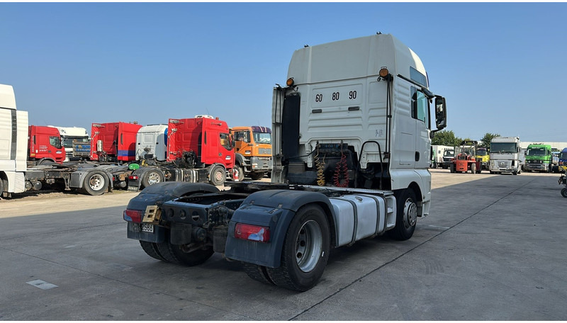 MAN TGX 18.440 (MANUAL GEARBOX / BOITE MANUELLE) - Камион влекач: слика 4 MAN TGX 18.440 (MANUAL GEARBOX / BOITE MANUELLE) - Камион влекач: слика 4