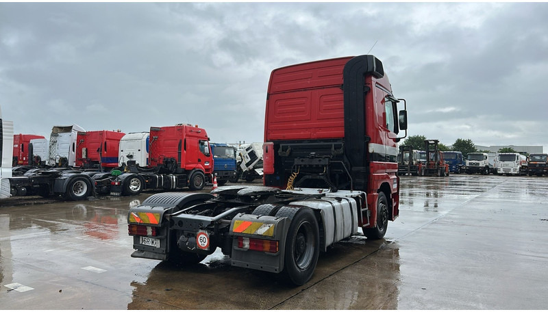 Mercedes-Benz Actros 1840 (EPS / GRAND PONT / V6 / BIG AXLE / 3 PEDALES) - Камион влекач: слика 5 Mercedes-Benz Actros 1840 (EPS / GRAND PONT / V6 / BIG AXLE / 3 PEDALES) - Камион влекач: слика 5