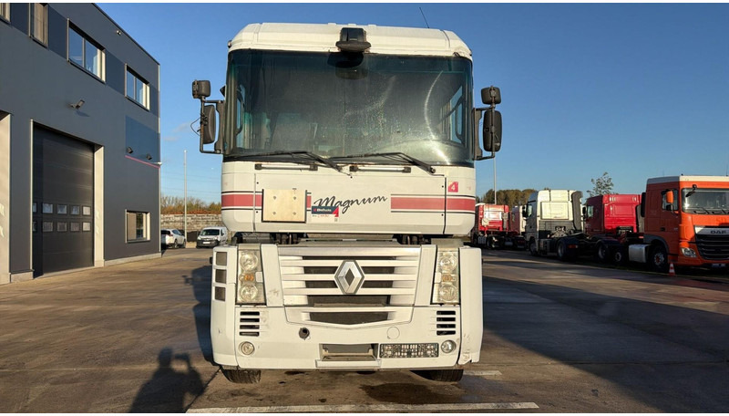 Renault MAGNUM 460 (BONNE ETAT / GOOD CONDITION) - Камион влекач: слика 2 Renault MAGNUM 460 (BONNE ETAT / GOOD CONDITION) - Камион влекач: слика 2