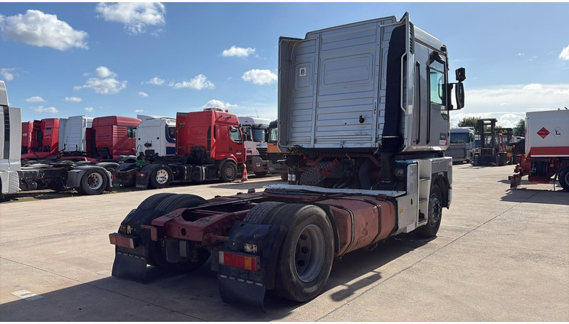 Renault Magnum 430 (POMPE MANUELLE / MANUAL PUMP / BOITE MANUELLE) - Камион влекач: слика 4 Renault Magnum 430 (POMPE MANUELLE / MANUAL PUMP / BOITE MANUELLE) - Камион влекач: слика 4