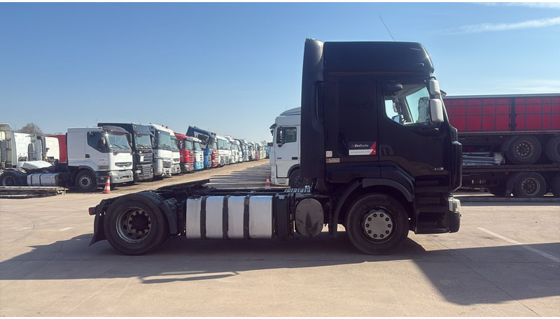 Renault PREMIUM 410 DXI (EURO 5 / GOOD CONDITION / BONNE ETAT) - Камион влекач: слика 4 Renault PREMIUM 410 DXI (EURO 5 / GOOD CONDITION / BONNE ETAT) - Камион влекач: слика 4