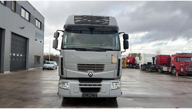 Renault Premium 450 (BOITE MANUELLE / MANUALGEARBOX) - Камион влекач: слика 2 Renault Premium 450 (BOITE MANUELLE / MANUALGEARBOX) - Камион влекач: слика 2