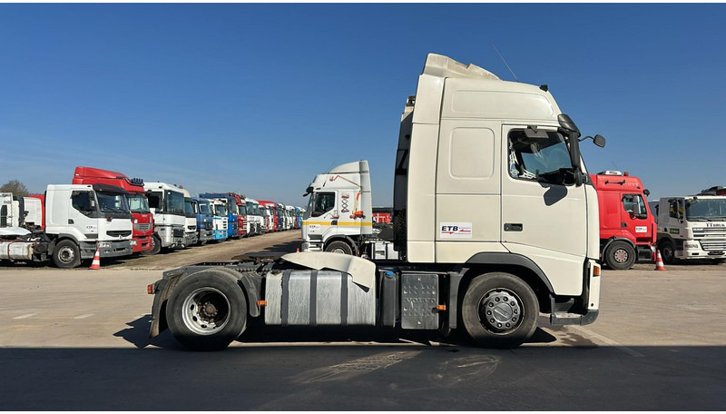 Volvo FH 440 (GOOD CONDITION / BONNE ETAT) - Камион влекач: слика 4 Volvo FH 440 (GOOD CONDITION / BONNE ETAT) - Камион влекач: слика 4