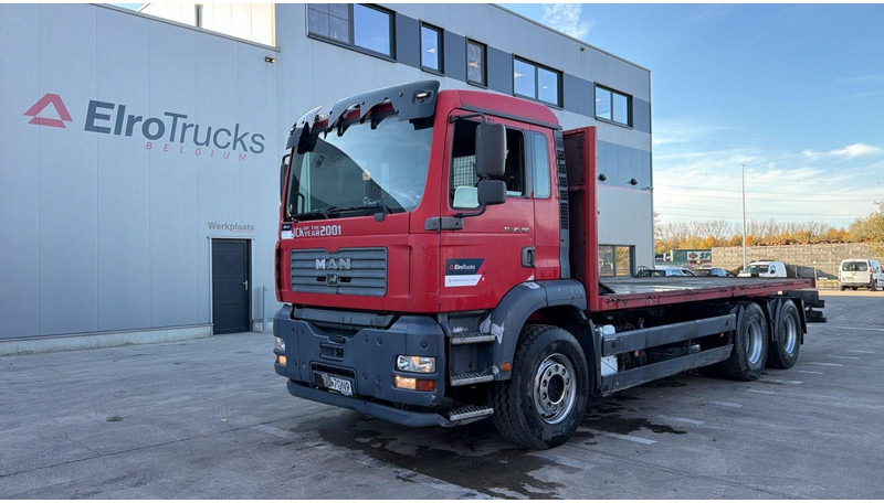 MAN TGA 26.360 (6X4 / STEEL SUSP / LAMES / MANUAL PUMP / BOITE MANUELLE / MANUAL GEARBOX) - Камион со платформа: слика 1 MAN TGA 26.360 (6X4 / STEEL SUSP / LAMES / MANUAL PUMP / BOITE MANUELLE / MANUAL GEARBOX) - Камион со платформа: слика 1