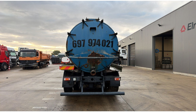 Mercedes-Benz ACTROS 2531 (16000 L / GRAND PONT / EPS / 6X2 / 3 PEDALES / V6) - Вакуумски камион: слика 5 Mercedes-Benz ACTROS 2531 (16000 L / GRAND PONT / EPS / 6X2 / 3 PEDALES / V6) - Вакуумски камион: слика 5