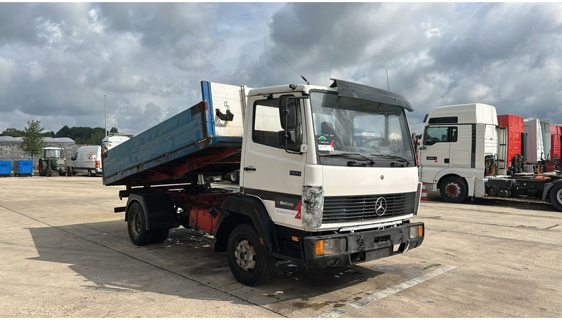Mercedes-Benz SK 809 (POMPE MANUELLE / MANUAL PUMP / HELPER / AUXILAIRY / SPER / STEEL SUSP.) - Кипер: слика 5 Mercedes-Benz SK 809 (POMPE MANUELLE / MANUAL PUMP / HELPER / AUXILAIRY / SPER / STEEL SUSP.) - Кипер: слика 5