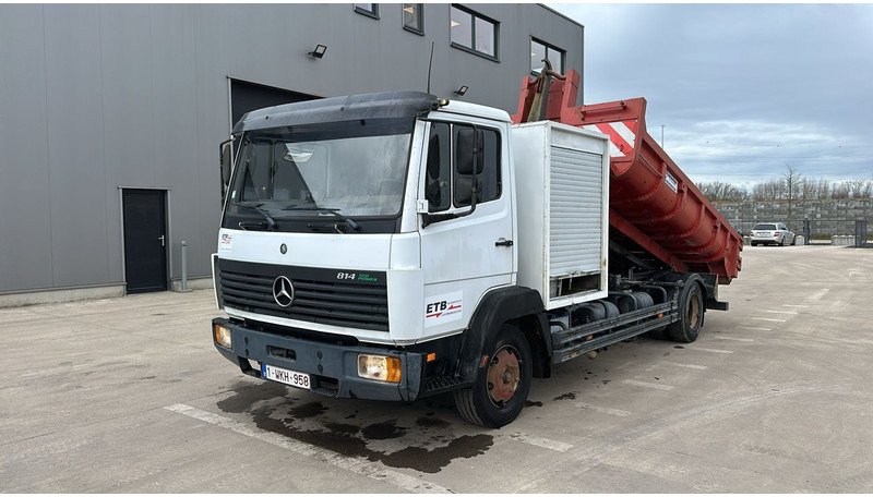 Mercedes-Benz SK 814 (BELGIAN TRUCK / HOOK / PERFECT CONDITION !!! / WITH CONTAINER / 363000 KM !!!! ) - Камион со кука за подигање: слика 2 Mercedes-Benz SK 814 (BELGIAN TRUCK / HOOK / PERFECT CONDITION !!! / WITH CONTAINER / 363000 KM !!!! ) - Камион со кука за подигање: слика 2