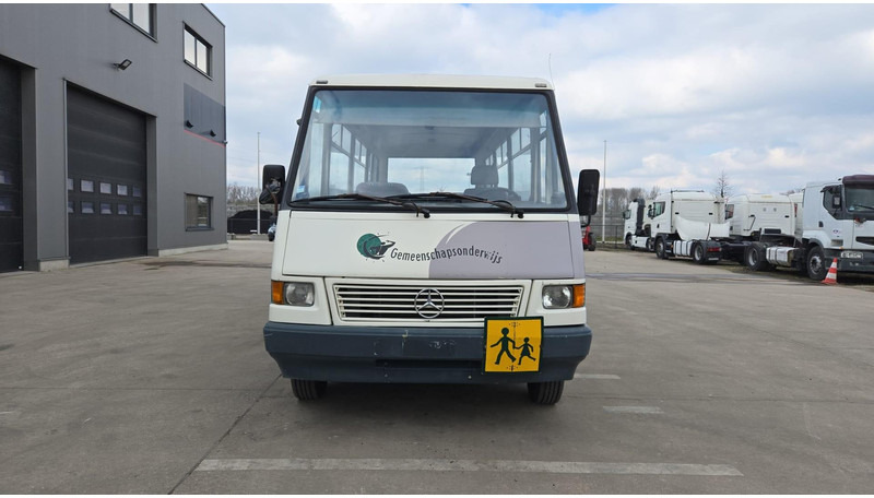 Mercedes-Benz Vario 614 (BELGIAN BUS / 34 SEATS / MANUAL PUMP / LAMES / STEEL SUSP.) - Градски автобус: слика 3 Mercedes-Benz Vario 614 (BELGIAN BUS / 34 SEATS / MANUAL PUMP / LAMES / STEEL SUSP.) - Градски автобус: слика 3