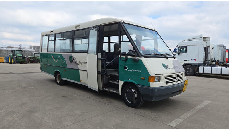 Mercedes-Benz Vario 614 (BELGIAN BUS / 34 SEATS / MANUAL PUMP / LAMES / STEEL SUSP.) - Градски автобус: слика 2 Mercedes-Benz Vario 614 (BELGIAN BUS / 34 SEATS / MANUAL PUMP / LAMES / STEEL SUSP.) - Градски автобус: слика 2