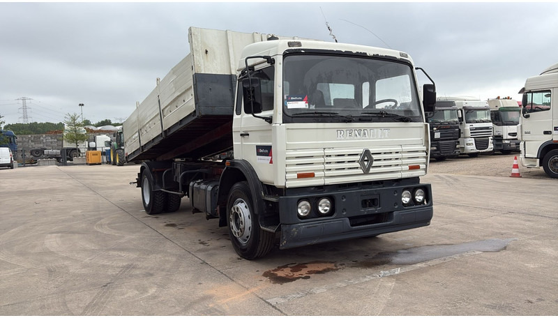 Renault G 230 Manager (POMPE MANUELLE / LAMES / STEEL SUSP. / MANUAL PUMP) - Кипер: слика 4 Renault G 230 Manager (POMPE MANUELLE / LAMES / STEEL SUSP. / MANUAL PUMP) - Кипер: слика 4