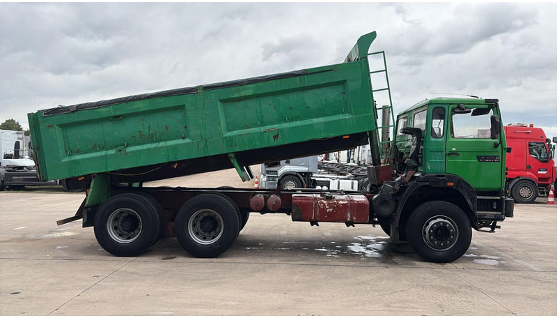 Renault G 300 MAXTER (GRAND PONT / POMPE MANUELLE / 6X4) - Кипер: слика 4 Renault G 300 MAXTER (GRAND PONT / POMPE MANUELLE / 6X4) - Кипер: слика 4