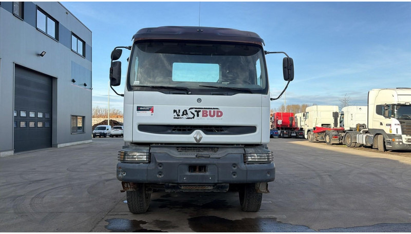 Renault KERAX 370 DCI (BOITE MANUELLE / LAMES / GRAND PONT / STEEL SUSP. / BIG AXLE) - Камион со кабинска шасија: слика 4 Renault KERAX 370 DCI (BOITE MANUELLE / LAMES / GRAND PONT / STEEL SUSP. / BIG AXLE) - Камион со кабинска шасија: слика 4