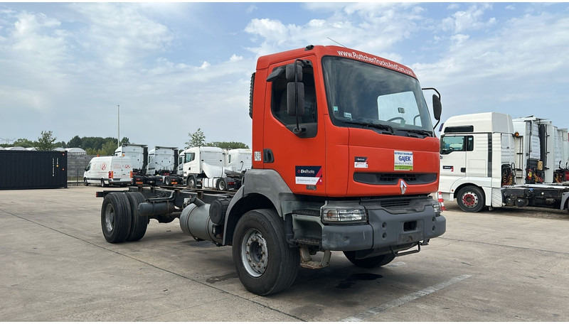 Renault Kerax 370 (GRAND PONT / LAMES / PROPRE / BOITE MANUELLE / STEEL SUSP.) - Камион со кабинска шасија: слика 2 Renault Kerax 370 (GRAND PONT / LAMES / PROPRE / BOITE MANUELLE / STEEL SUSP.) - Камион со кабинска шасија: слика 2