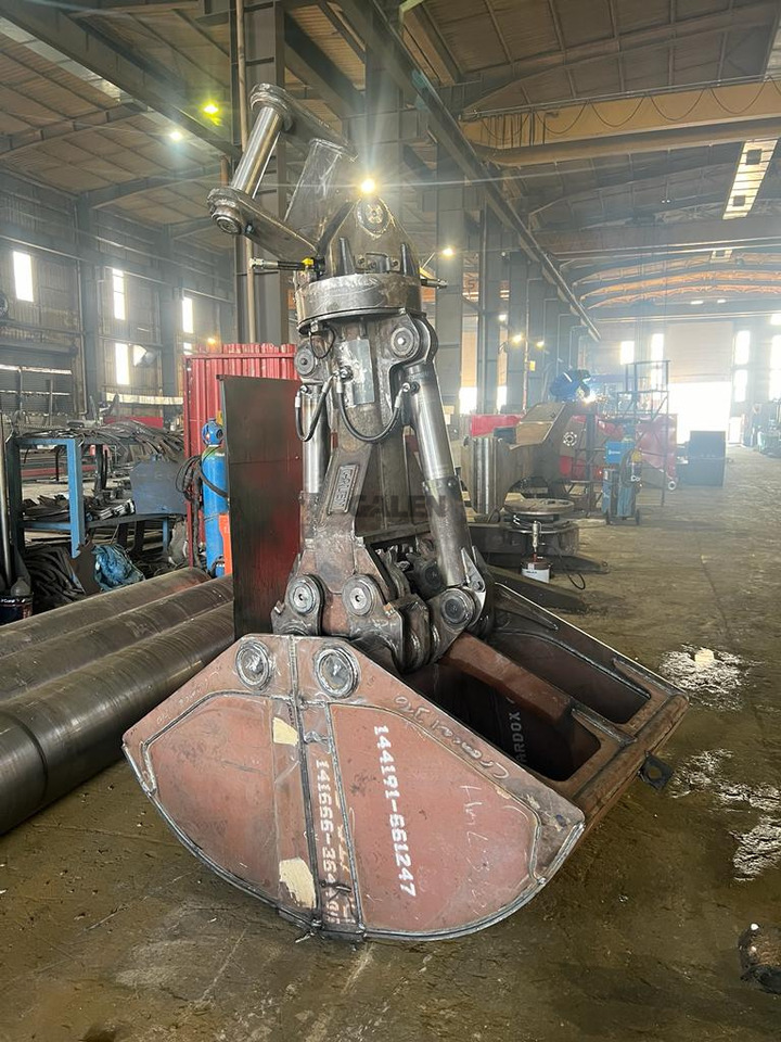 CATERPILLAR 330 Clamshell Bucket - Кофа со штипка за Пристанишна опрема: слика 2 CATERPILLAR 330 Clamshell Bucket - Кофа со штипка за Пристанишна опрема: слика 2