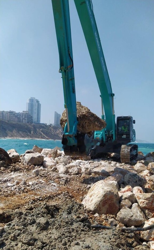 Galen Kobelco SK500 - Брана за Багер: слика 4 Galen Kobelco SK500 - Брана за Багер: слика 4