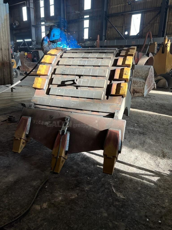 Galen MARBLE BUCKET(RIPPER BUCKET) - Корпа за багер: слика 4 Galen MARBLE BUCKET(RIPPER BUCKET) - Корпа за багер: слика 4