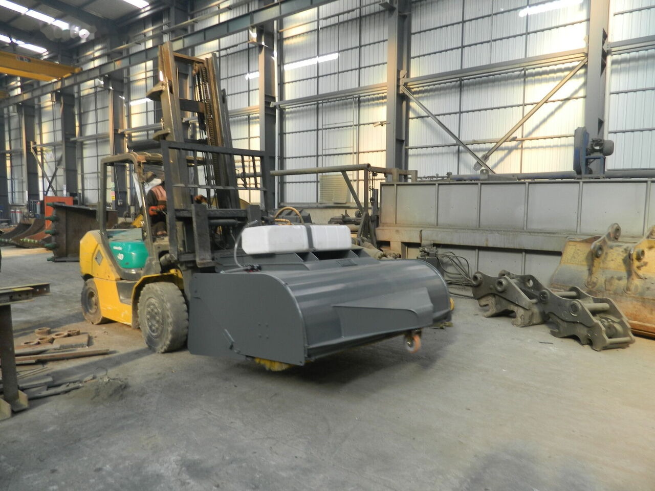 Galen New - Метла: слика 5 Galen New - Метла: слика 5