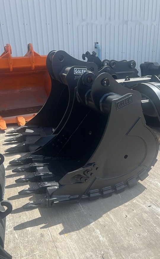 Hyundai HX225 Heavy Duty Bucket - Корпа за багер: слика 2 Hyundai HX225 Heavy Duty Bucket - Корпа за багер: слика 2