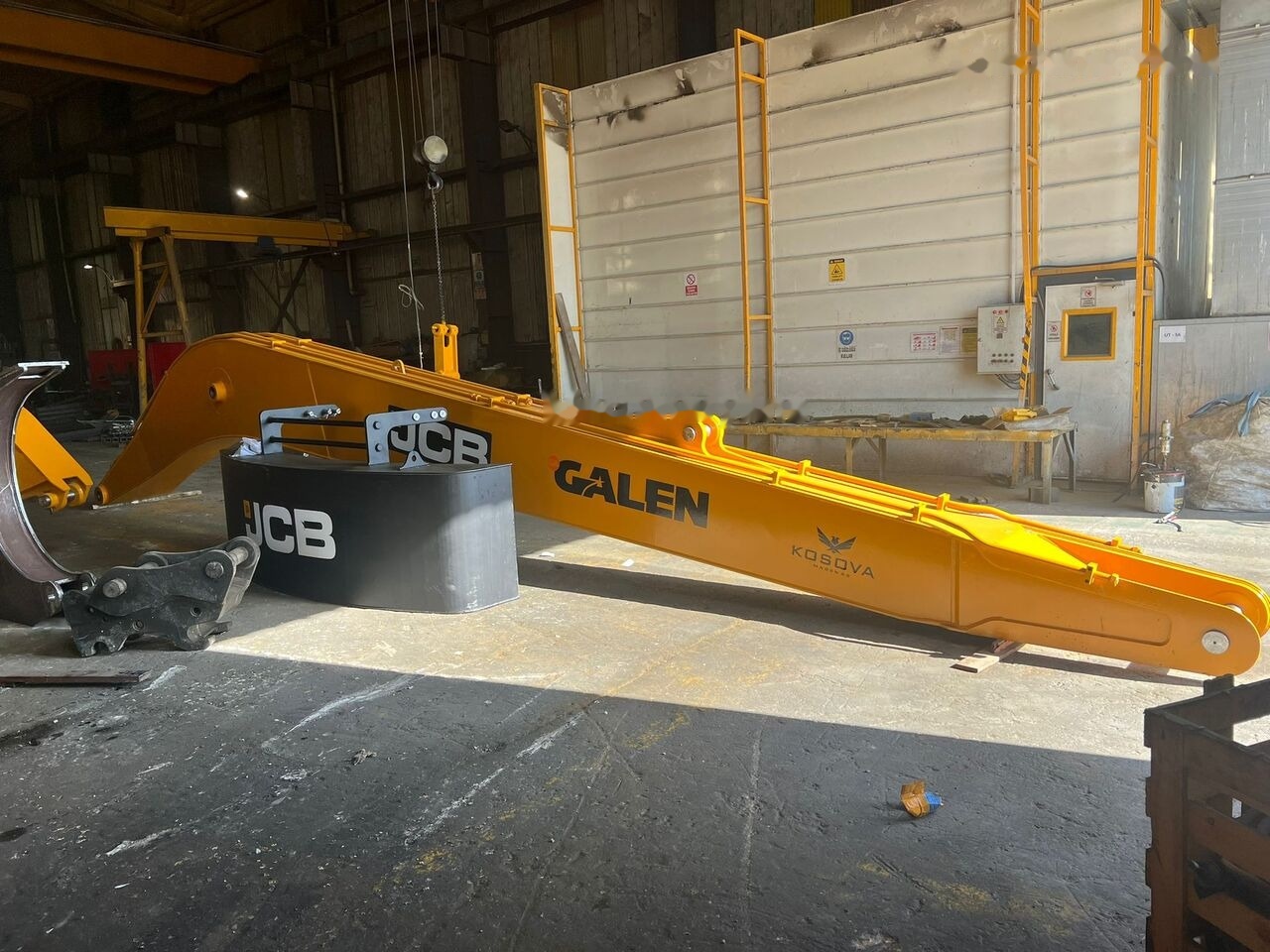 JCB JS290 Long Reach Boom-Arm Manufacturing for JCB JS290 trencher - Брана за Багер: слика 2 JCB JS290 Long Reach Boom-Arm Manufacturing for JCB JS290 trencher - Брана за Багер: слика 2