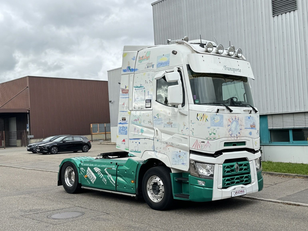 Renault T520 HIGHCAB Comfort 2-Tanks Retarder Airbrush - Камион влекач: слика 3 Renault T520 HIGHCAB Comfort 2-Tanks Retarder Airbrush - Камион влекач: слика 3