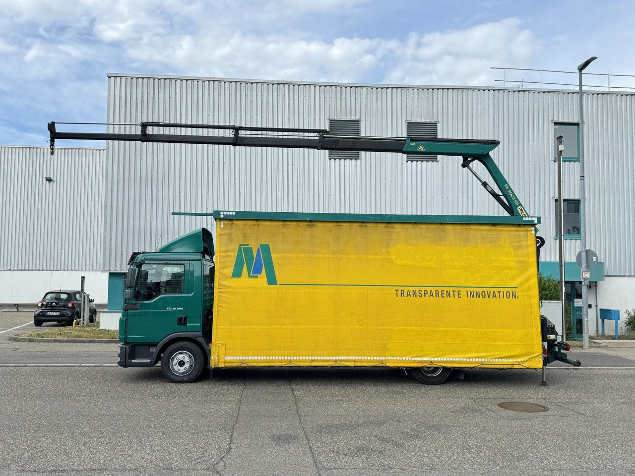MAN TGL 12.250 Glastransport Kran PK9002 Funk Klima - Камион со кран: слика 4 MAN TGL 12.250 Glastransport Kran PK9002 Funk Klima - Камион со кран: слика 4