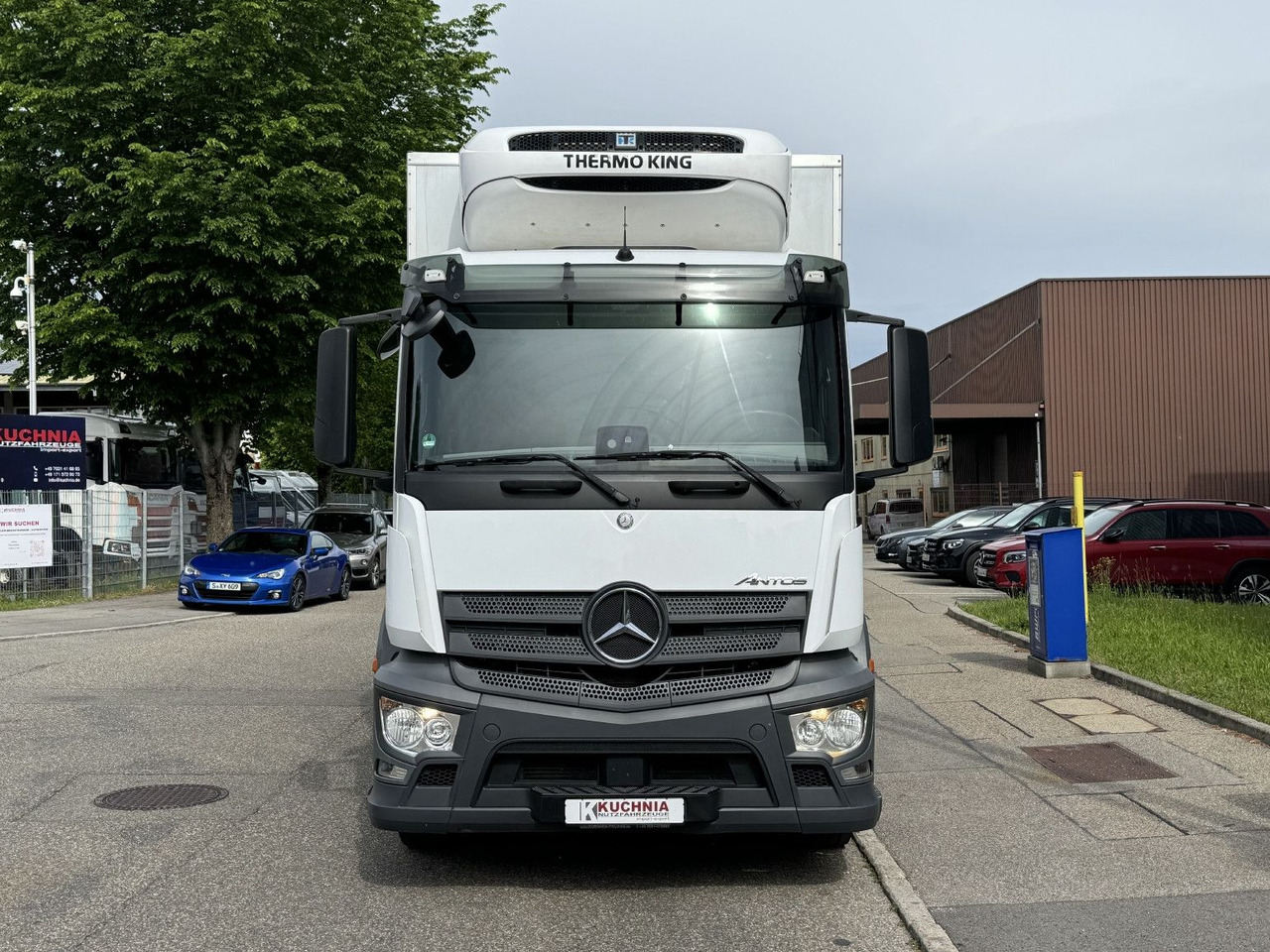 Mercedes-Benz Antos 2533L Kühlkoffer TK T-800R Lenkachse TOP - Камион ладилник: слика 3 Mercedes-Benz Antos 2533L Kühlkoffer TK T-800R Lenkachse TOP - Камион ладилник: слика 3